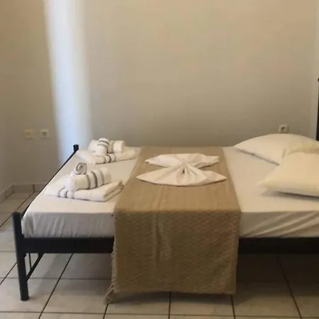 Antonis Rooms Ermoupoli Exterior photo
