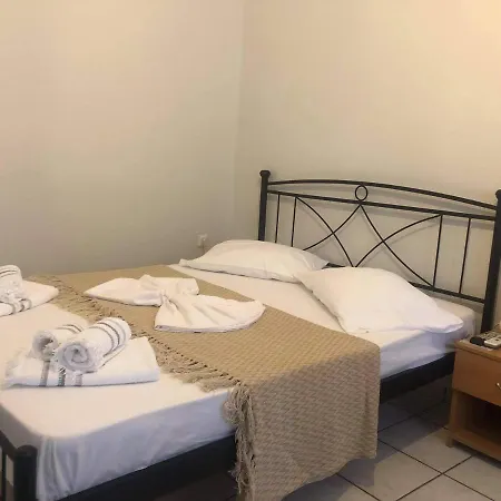Antonis Rooms Ermoupoli Exterior photo