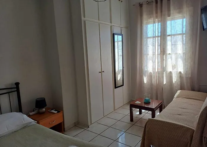 Antonis Rooms